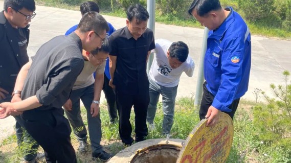 5月16日，宁县奥捷公司“气化宁县”乡镇天然气利用工程（一期）宁县城区施工项目顺利通过竣工验收。在宁县住建局燃气办、质监站及县自然资源局等相关人员的监督下，本次竣工验收由建设单位、监理单位、施工单位、